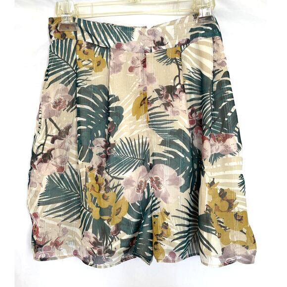 Walter Baker Mara Tropical Palm Vacation Surplice Bodysuit Shorts Set, M, 8, 10 - Picture 8 of 12